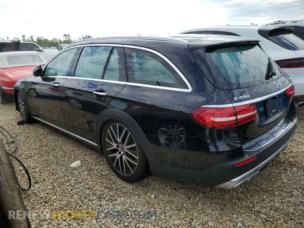 2 Photograph of a damaged car W1KZH6AB3MA932041 MERCEDES-BENZ E-CLASS 2021