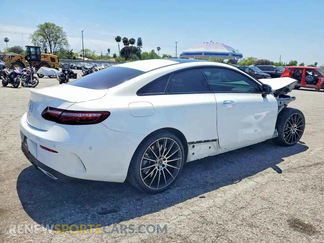 3 Photograph of a damaged car W1K1J5JB0NF173431 MERCEDES-BENZ E-CLASS 2022
