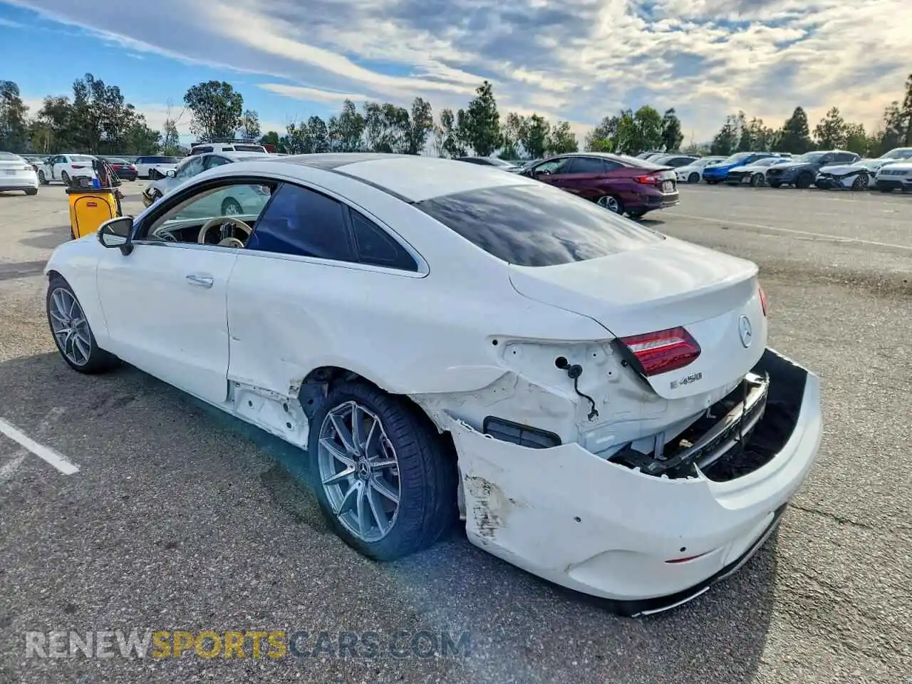 2 Фотография поврежденного автомобиля W1K1J5JB5NF186465 MERCEDES-BENZ E-CLASS 2022