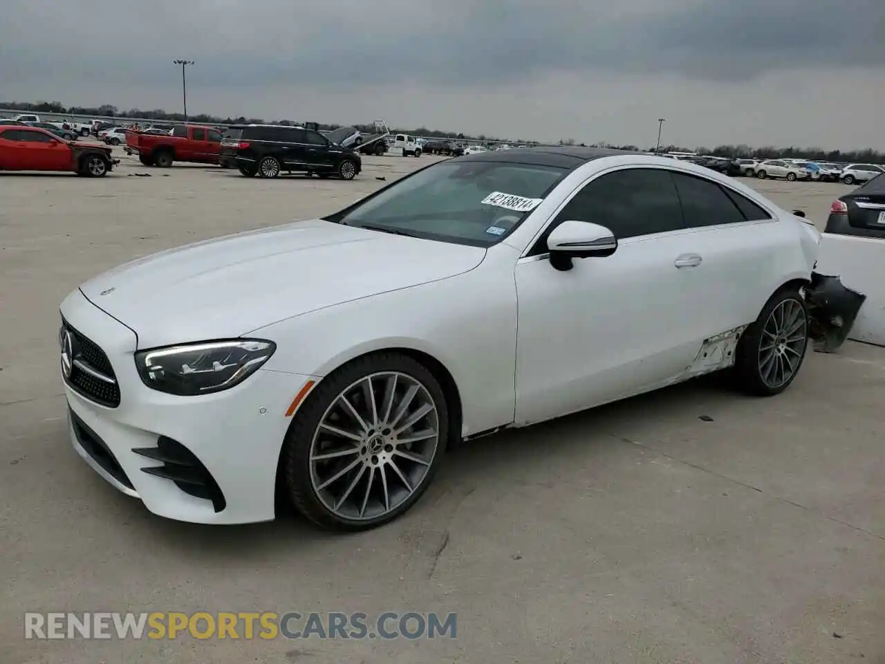 1 Photograph of a damaged car W1K1J5KB3NF183367 MERCEDES-BENZ E-CLASS 2022