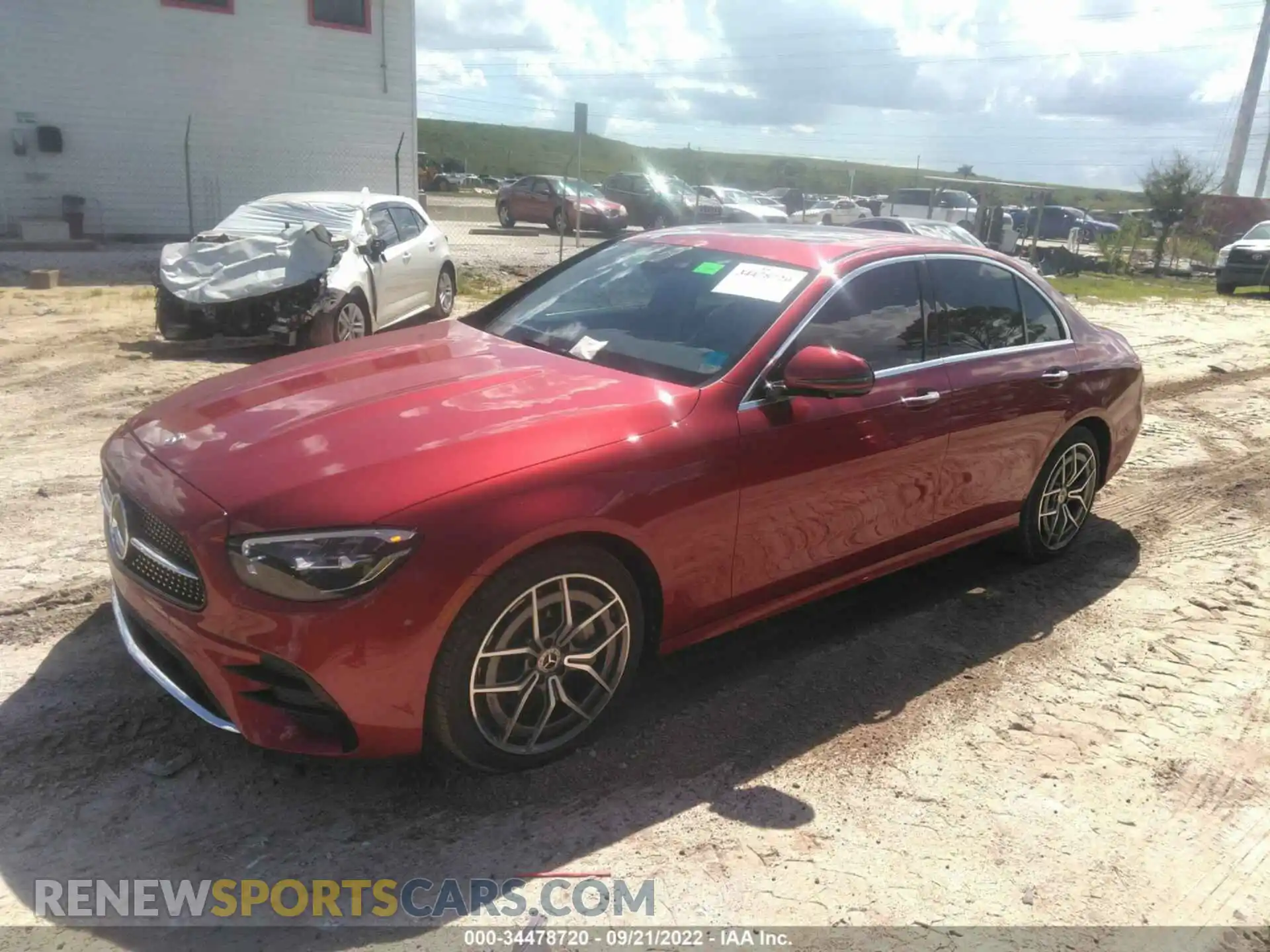 2 Photograph of a damaged car W1KZF5KB7NB011273 MERCEDES-BENZ E-CLASS 2022