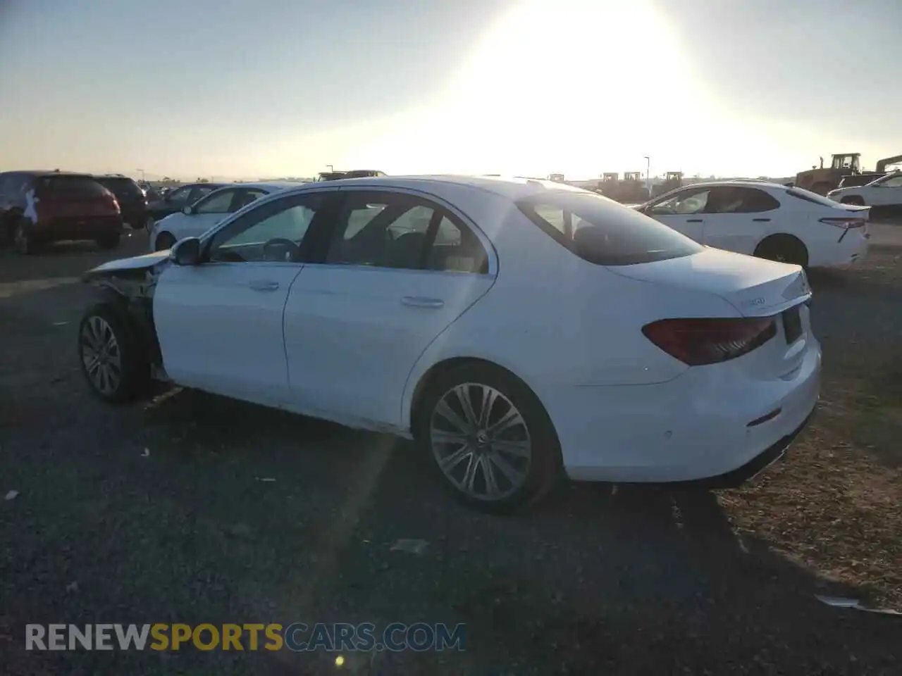 2 Photograph of a damaged car W1KZF8DB0NB080188 MERCEDES-BENZ E-CLASS 2022