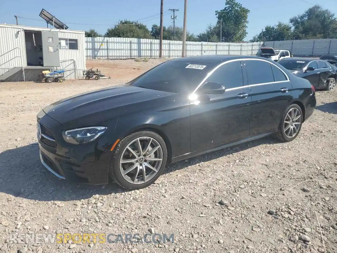 1 Photograph of a damaged car W1KZF8DB0NB089540 MERCEDES-BENZ E-CLASS 2022