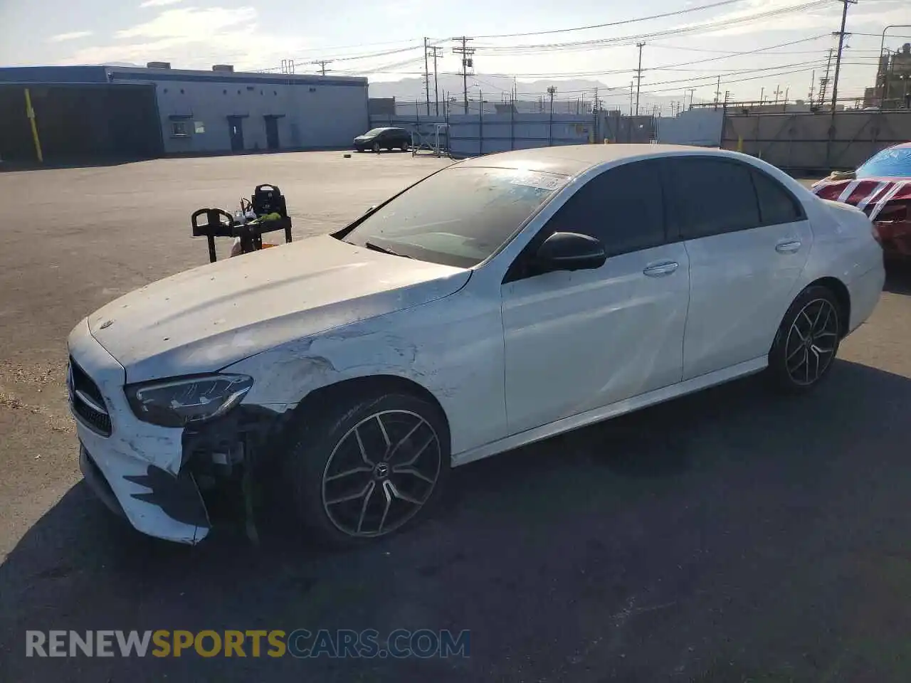 1 fotografías del automóvil dañado W1KZF8DB0NB098707 MERCEDES-BENZ E-CLASS 2022