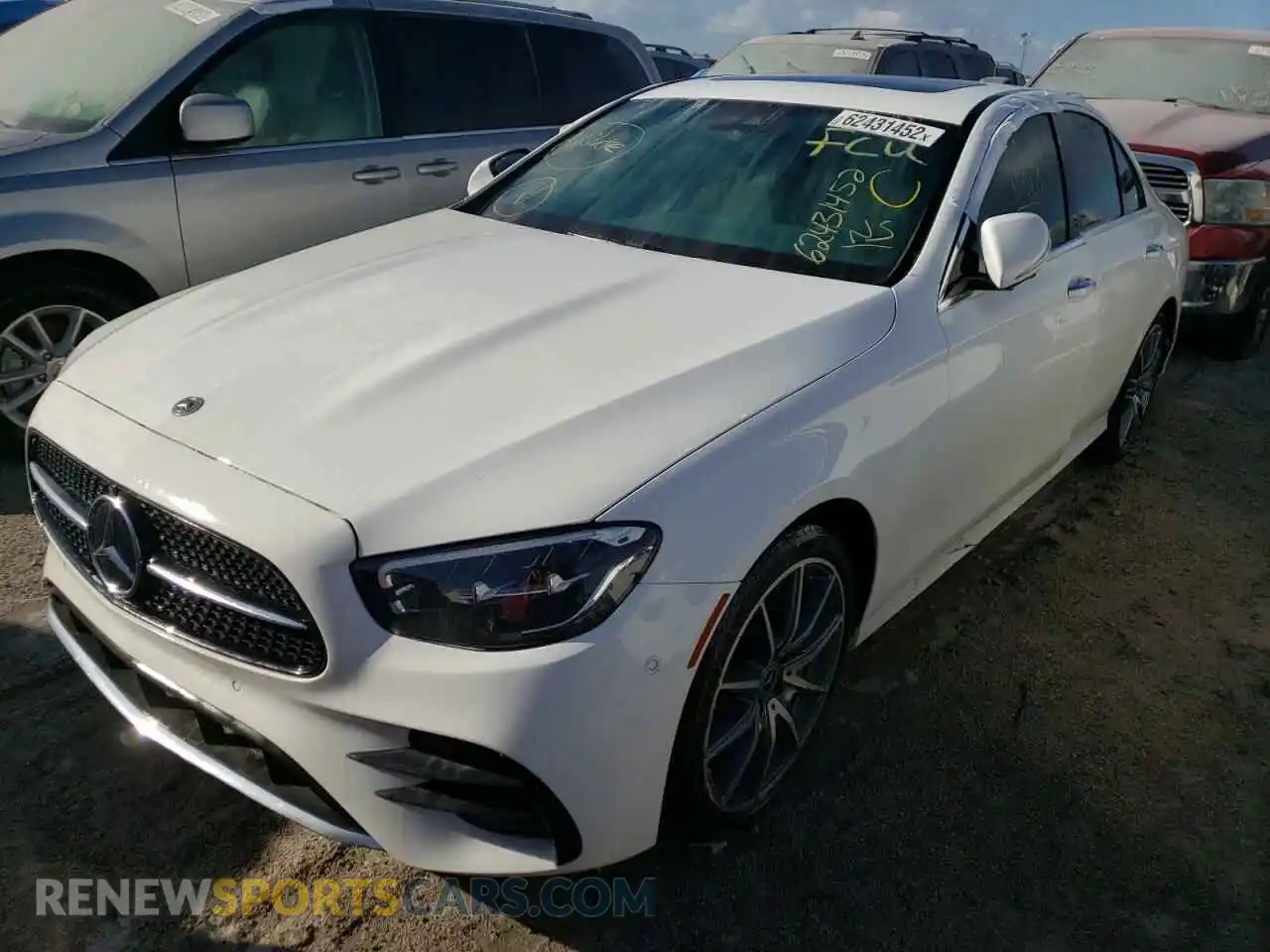 2 Photograph of a damaged car W1KZF8DB2NB022597 MERCEDES-BENZ E-CLASS 2022