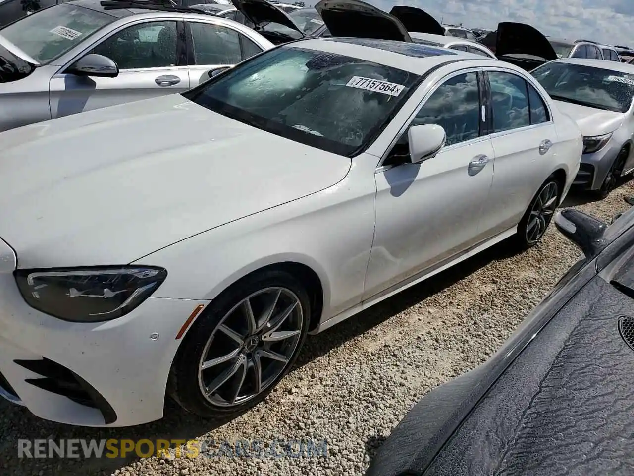 1 Photograph of a damaged car W1KZF8DB4NB052328 MERCEDES-BENZ E-CLASS 2022