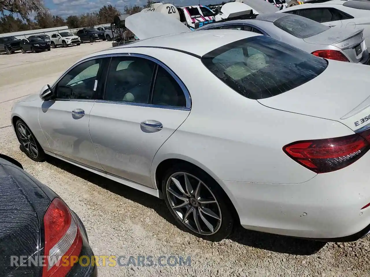 2 Photograph of a damaged car W1KZF8DB4NB052328 MERCEDES-BENZ E-CLASS 2022