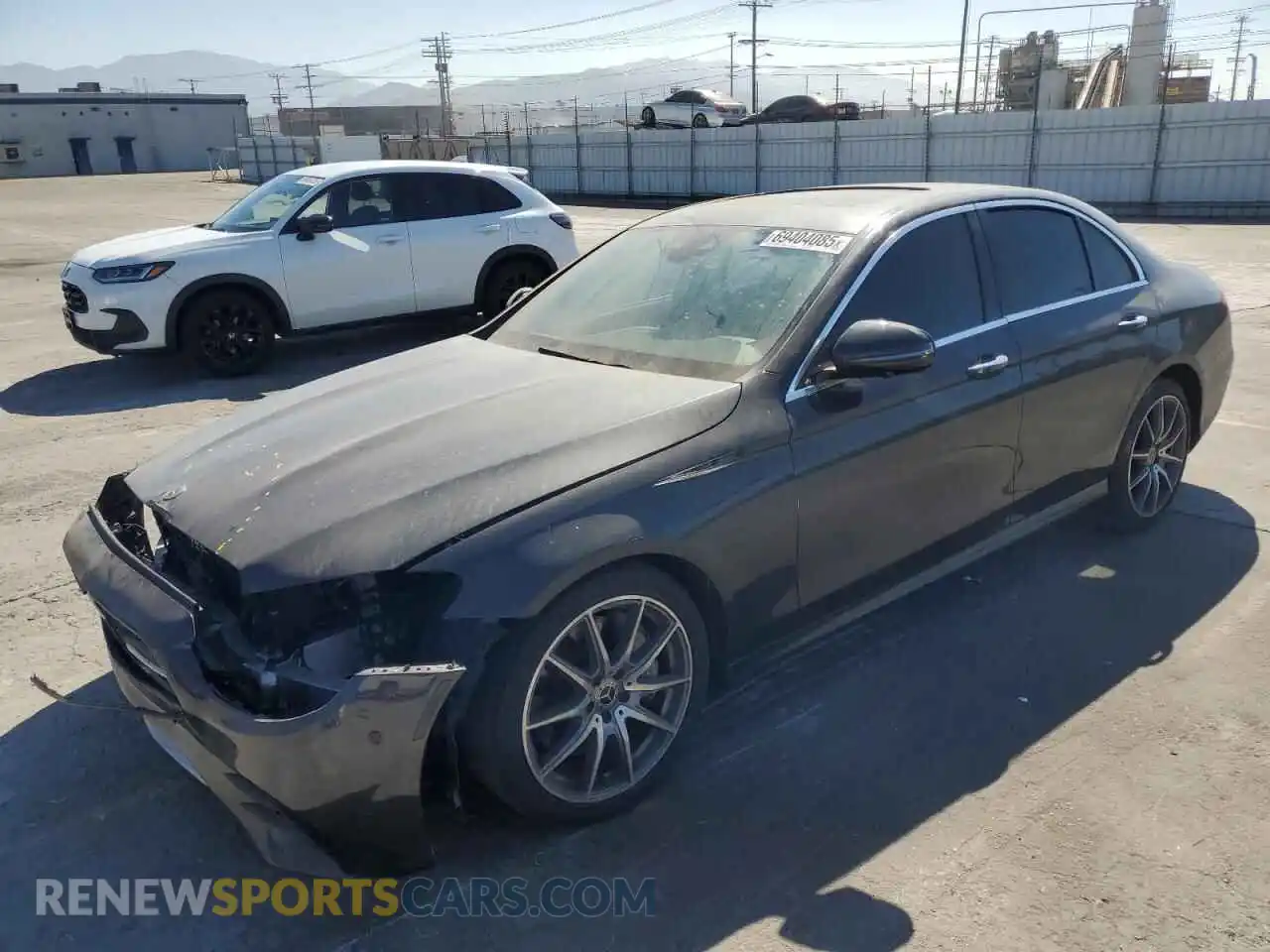 1 Photograph of a damaged car W1KZF8DB4NB077892 MERCEDES-BENZ E-CLASS 2022