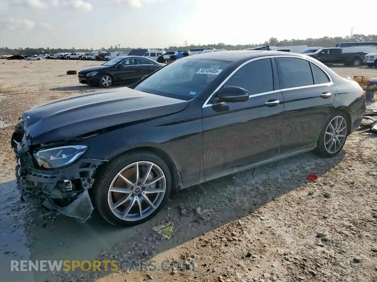 1 Фотография поврежденного автомобиля W1KZF8DB9NB076480 MERCEDES-BENZ E-CLASS 2022