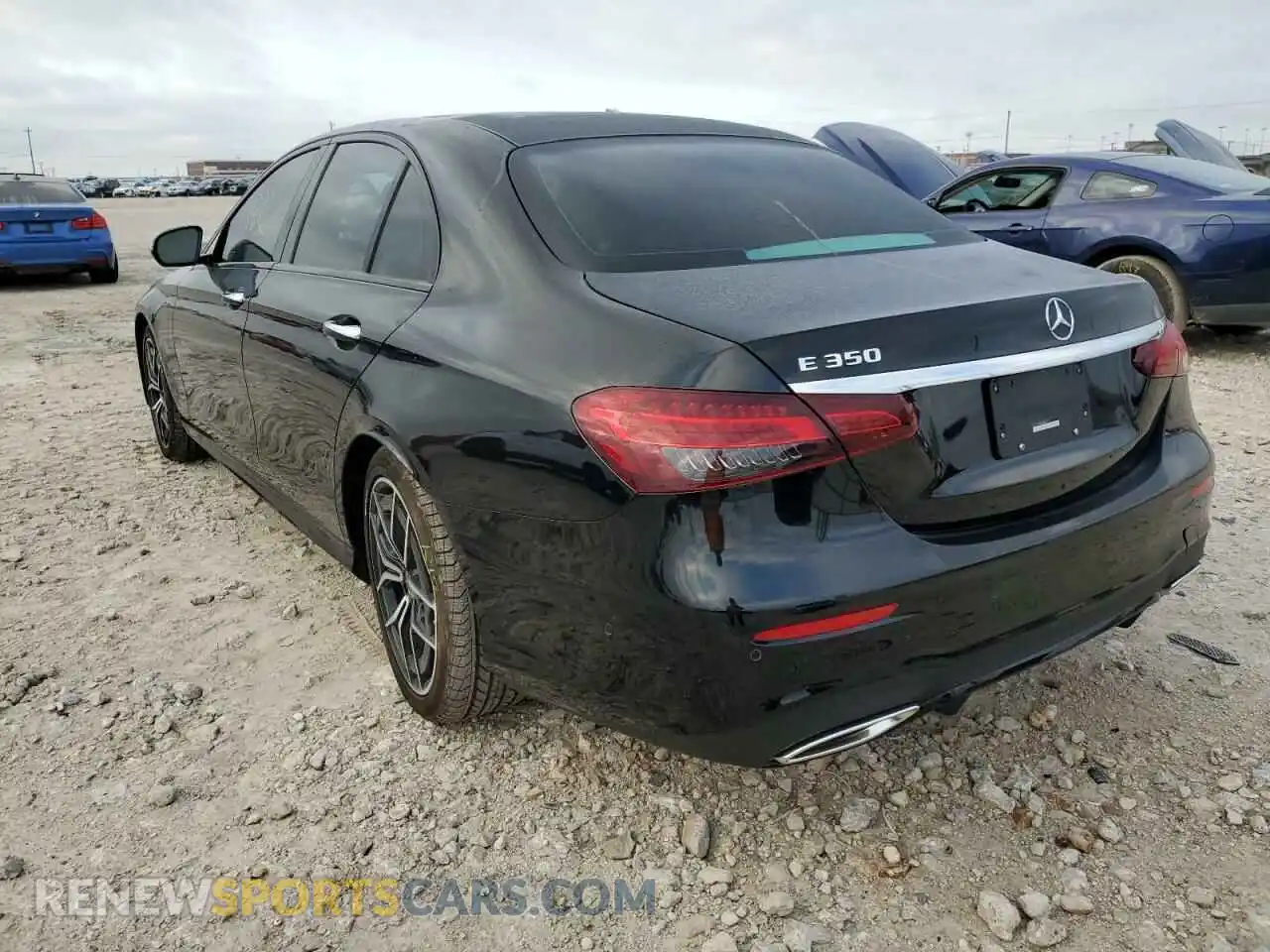 3 Photograph of a damaged car W1KZF8DB9NB090170 MERCEDES-BENZ E-CLASS 2022