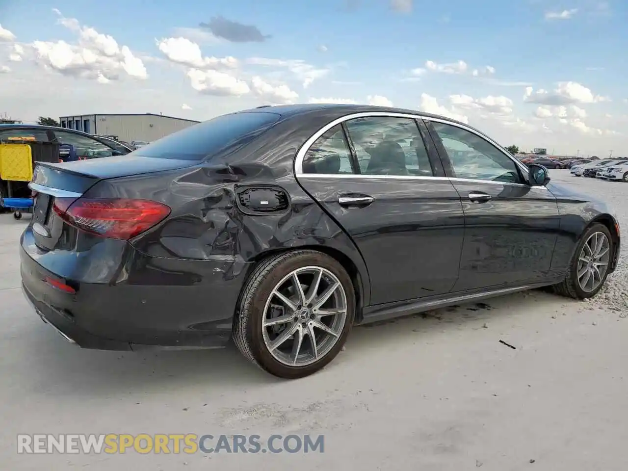 3 Photograph of a damaged car W1KZF8DBXNB050194 MERCEDES-BENZ E-CLASS 2022