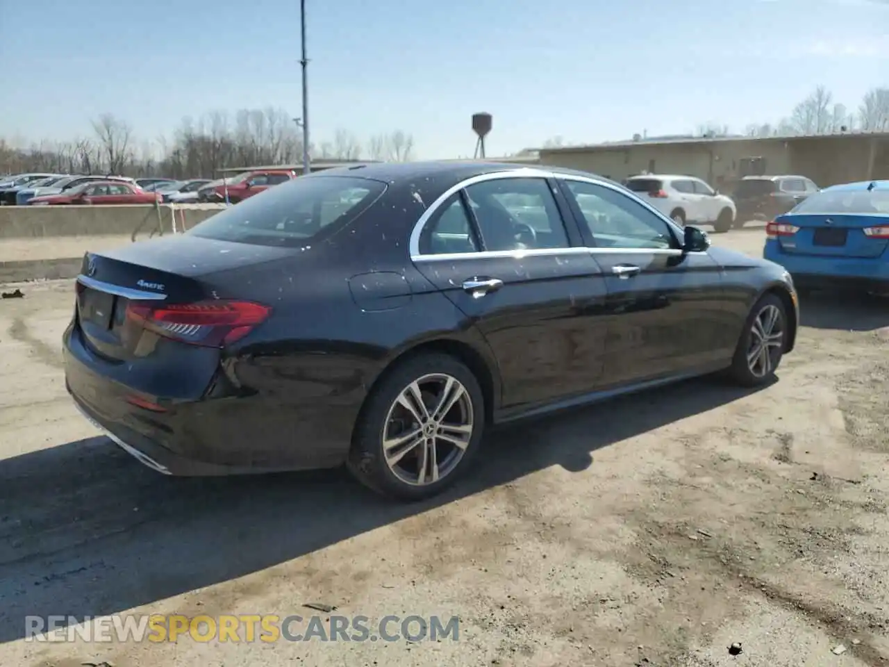 3 Photograph of a damaged car W1KZF8EB2NB052455 MERCEDES-BENZ E-CLASS 2022