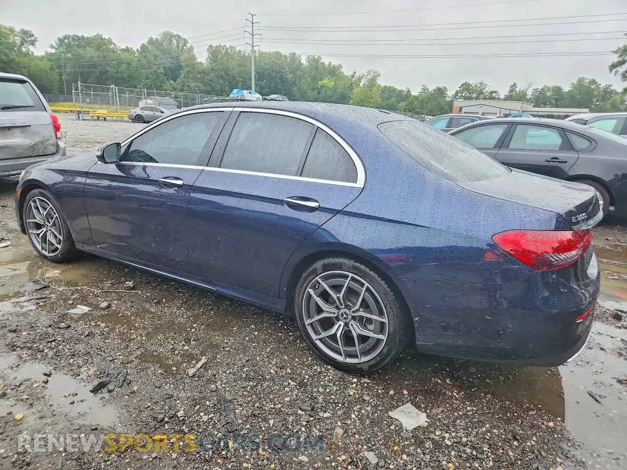 2 Фотография поврежденного автомобиля W1KZF8EB7NB055464 MERCEDES-BENZ E-CLASS 2022