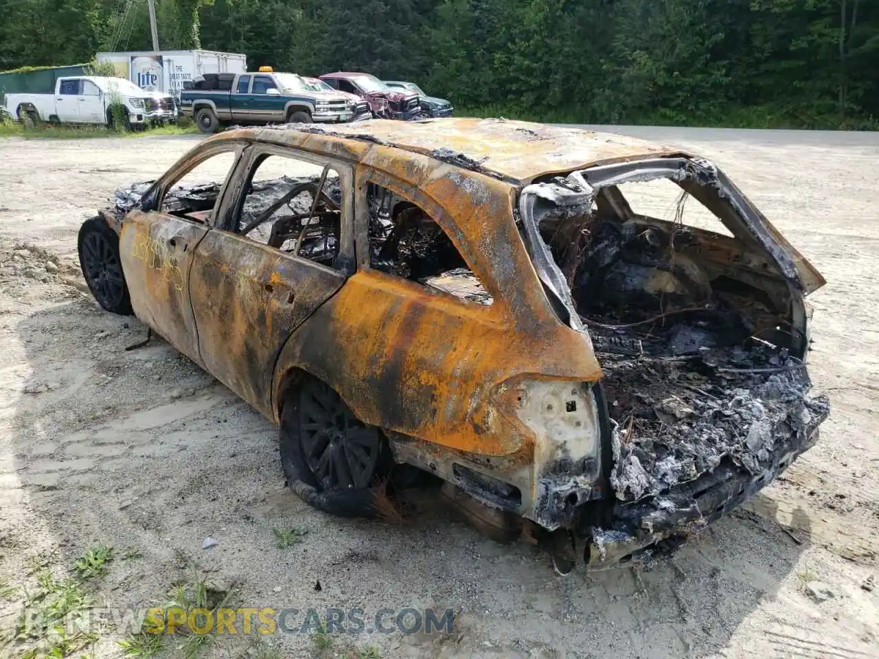 3 Photograph of a damaged car W1KZH6AB4NB058309 MERCEDES-BENZ E-CLASS 2022