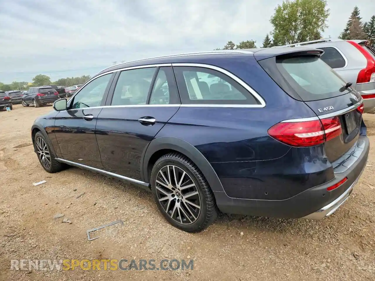 2 fotografías del automóvil dañado W1KZH6AB9NB033566 MERCEDES-BENZ E-CLASS 2022