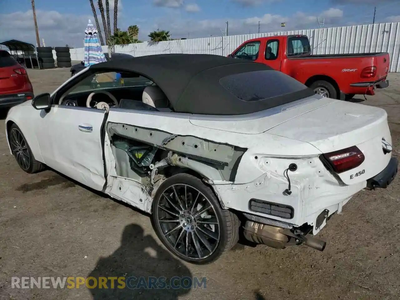 2 Photograph of a damaged car W1K1K5JB2PF205845 MERCEDES-BENZ E-CLASS 2023