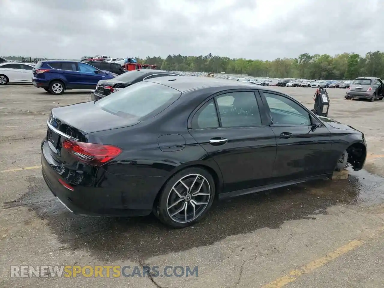 3 fotografías del automóvil dañado W1KZF8DB5PB186669 MERCEDES-BENZ E-CLASS 2023