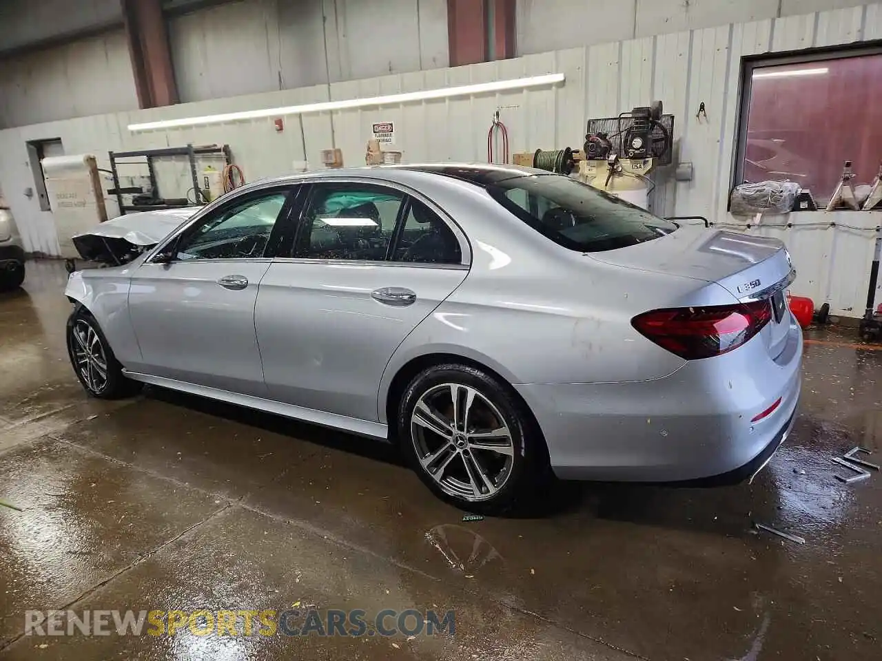 2 Photograph of a damaged car W1KZF8EB0PB109965 MERCEDES-BENZ E-CLASS 2023