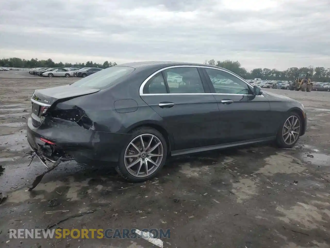 3 fotografías del automóvil dañado W1KZF8EB0PB187789 MERCEDES-BENZ E-CLASS 2023