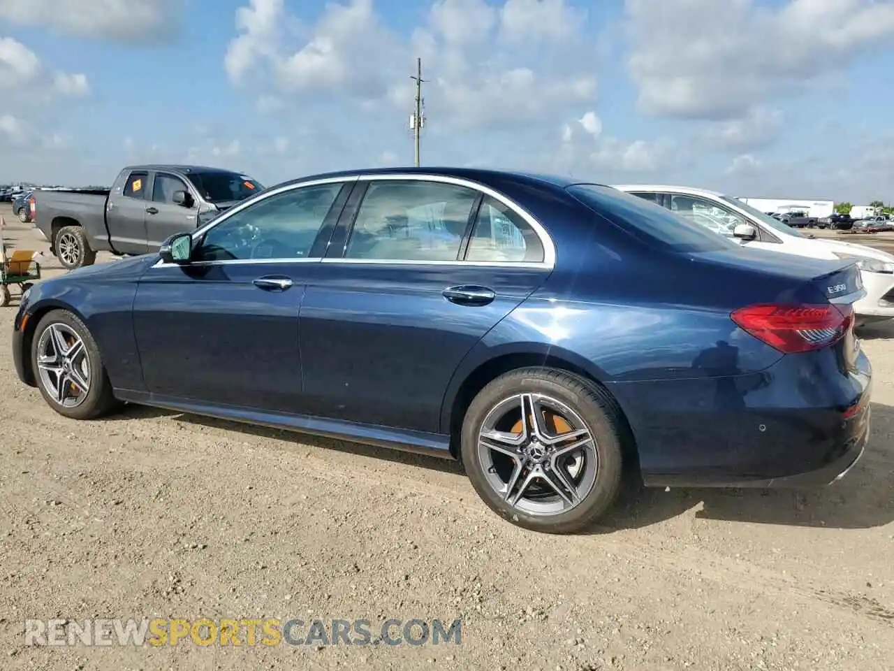 2 Photograph of a damaged car W1KZF8EB3PB146296 MERCEDES-BENZ E-CLASS 2023