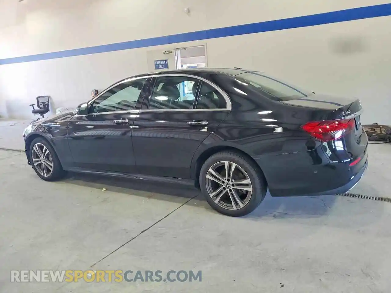 2 Photograph of a damaged car W1KZF8EB5PB110321 MERCEDES-BENZ E-CLASS 2023