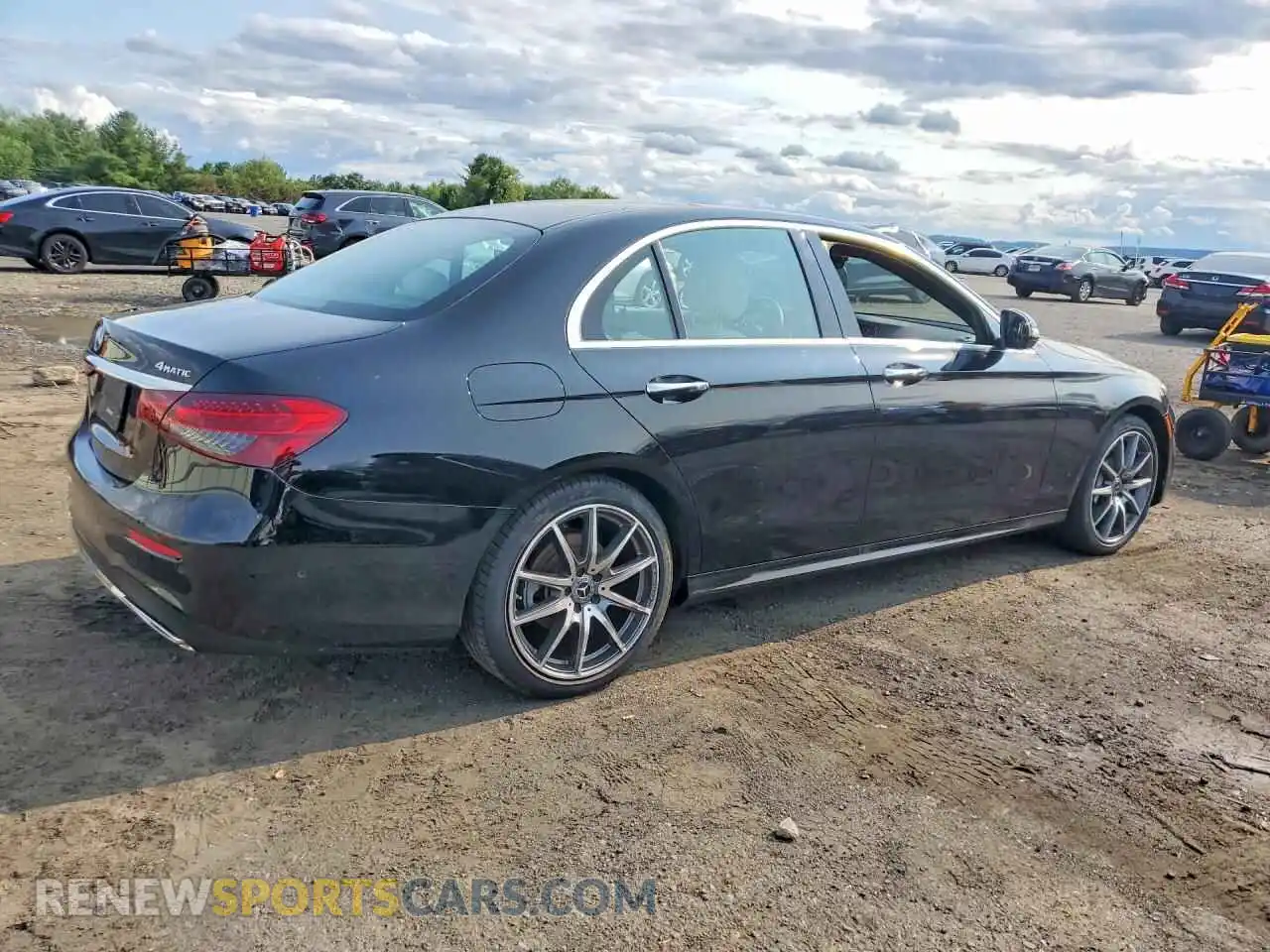 3 Photograph of a damaged car W1KZF8EB8PB185644 MERCEDES-BENZ E-CLASS 2023