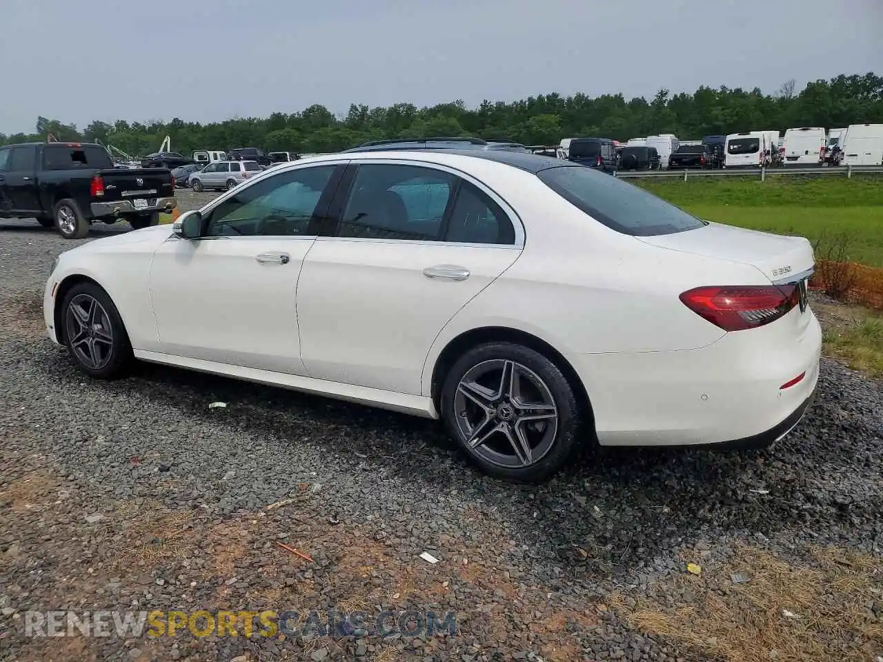 2 Фотография поврежденного автомобиля W1KZF8EB8PB186065 MERCEDES-BENZ E-CLASS 2023