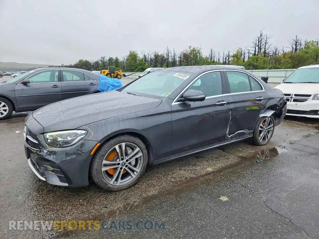 1 Фотография поврежденного автомобиля W1KZF8EBXPB131004 MERCEDES-BENZ E-CLASS 2023