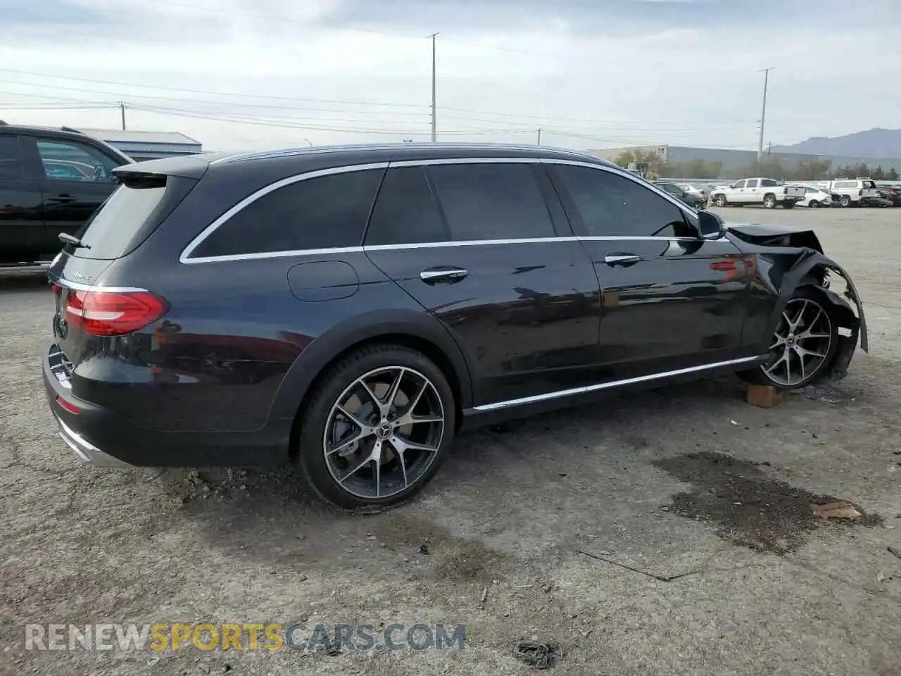 3 Photograph of a damaged car W1KZH6AB0PB167594 MERCEDES-BENZ E-CLASS 2023