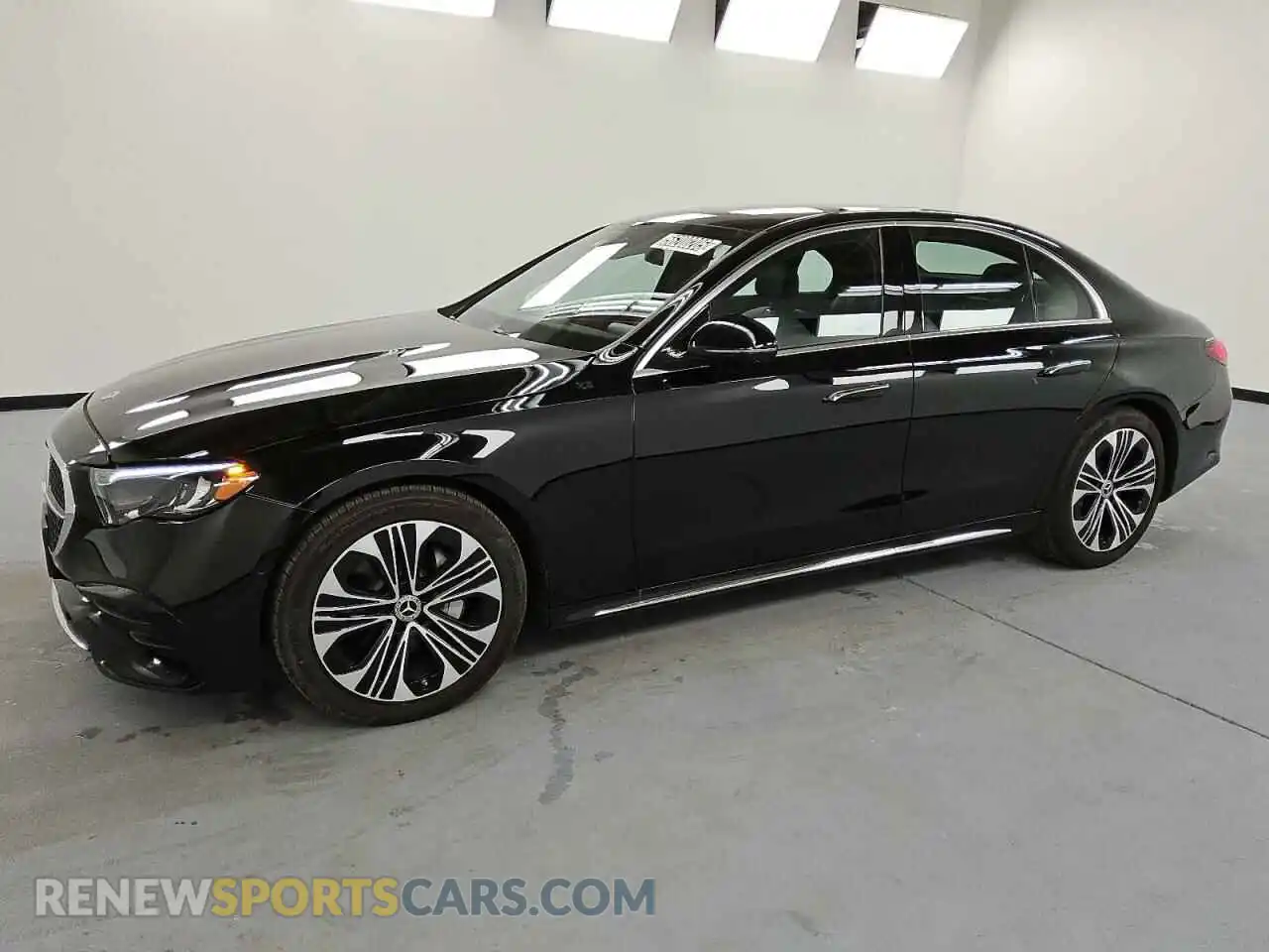 1 Photograph of a damaged car W1KLF4HB5SA134109 MERCEDES-BENZ E-CLASS 2025