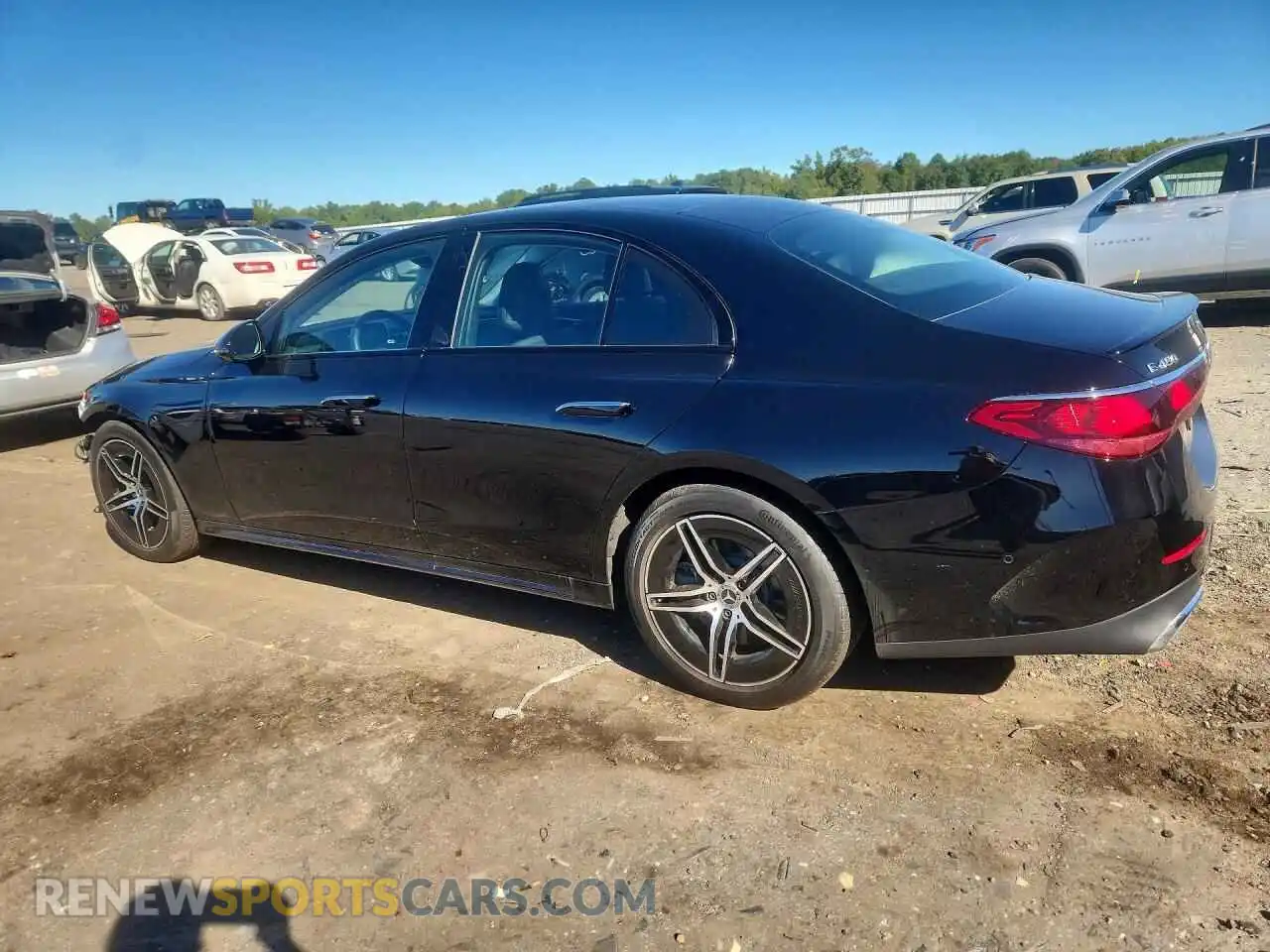 2 Photograph of a damaged car W1KLF6BB4SA087868 MERCEDES-BENZ E-CLASS 2025