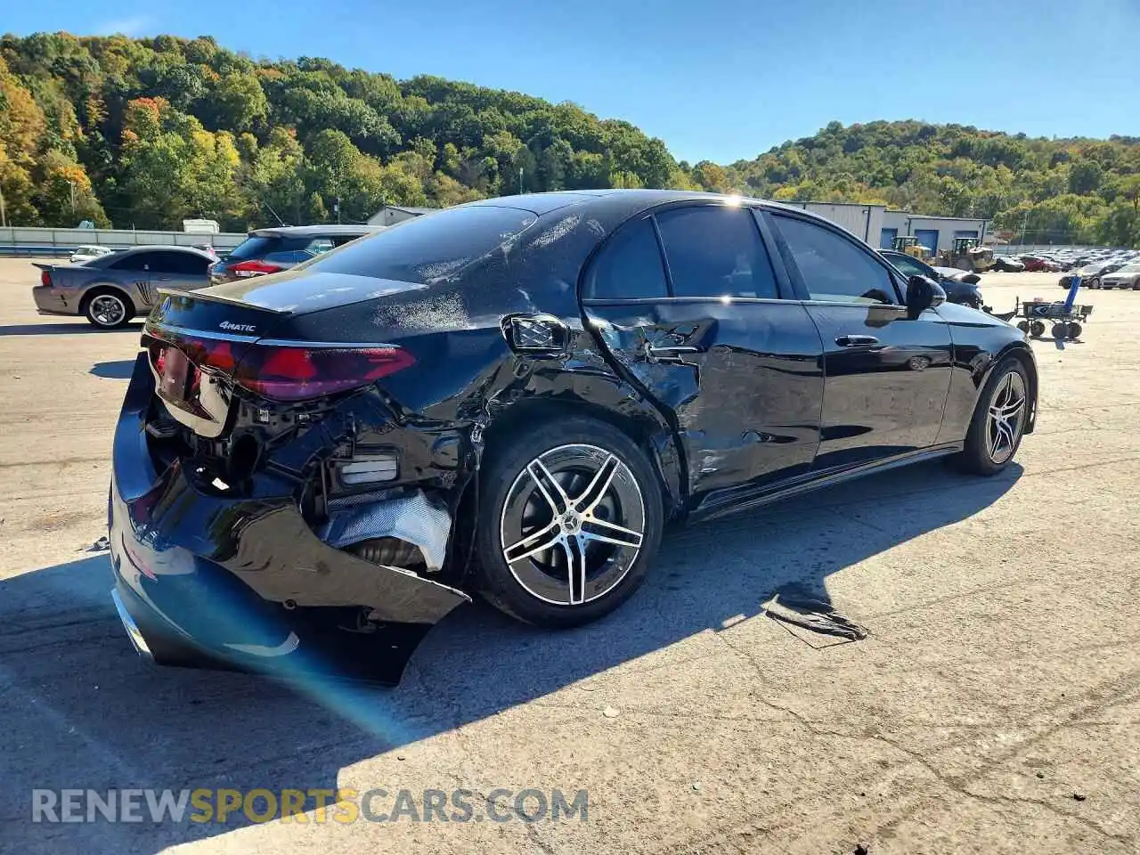 3 Photograph of a damaged car W1KLF4HB8TA218734 MERCEDES-BENZ E-CLASS 2026