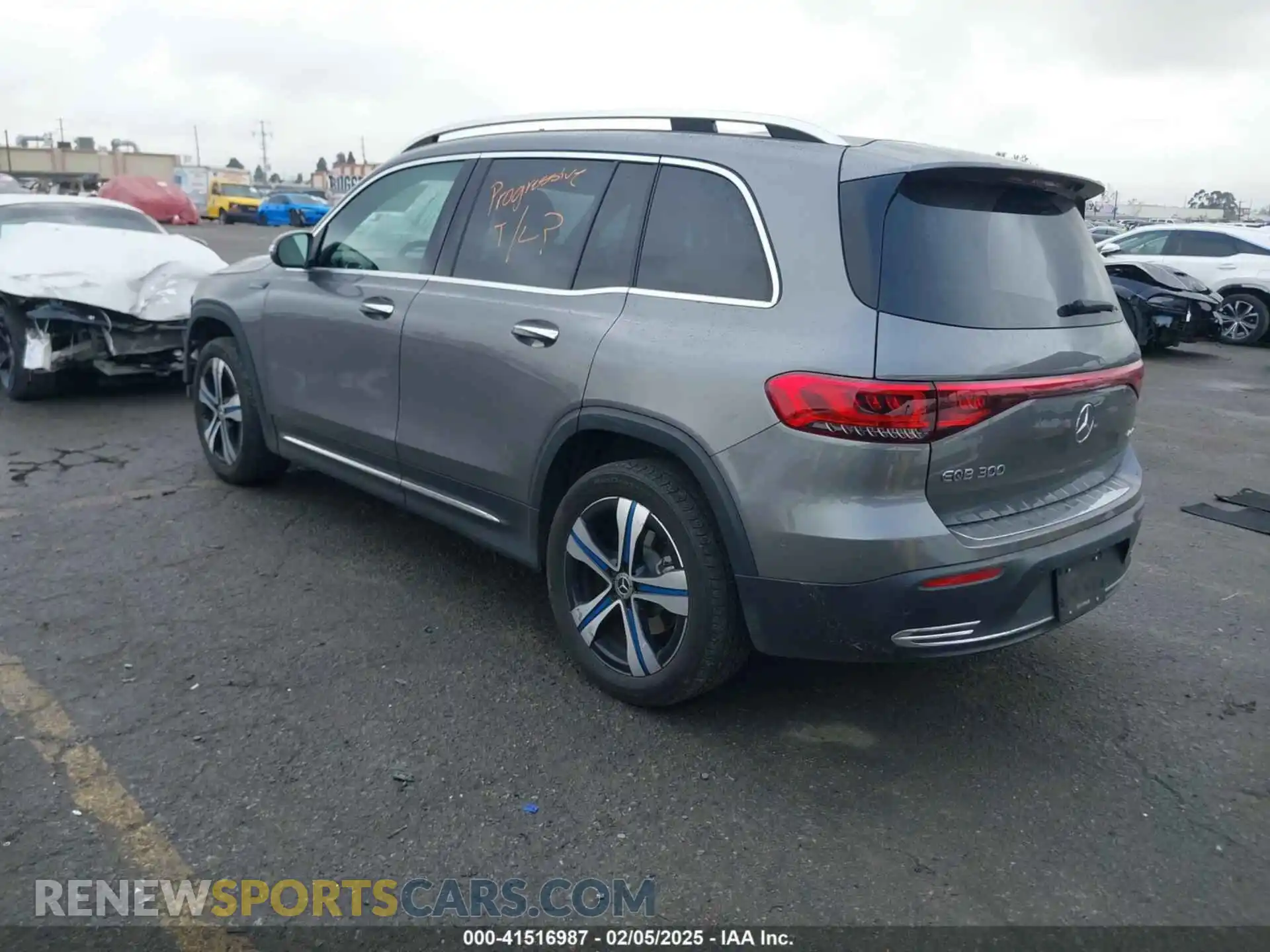3 fotografías del automóvil dañado W1N9M0KB2PN026986 MERCEDES-BENZ EQB 300 SUV 2023