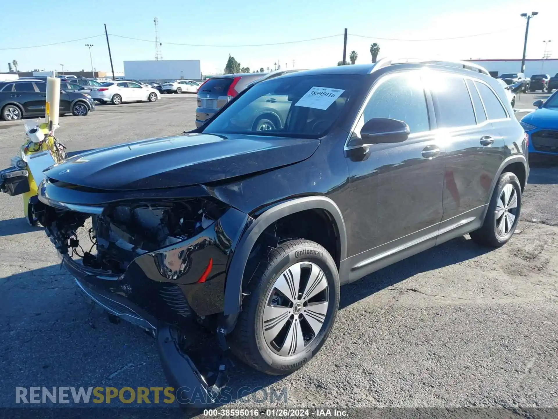 2 fotografías del automóvil dañado W1N9M0KB9PN056244 MERCEDES-BENZ EQB 300 SUV 2023