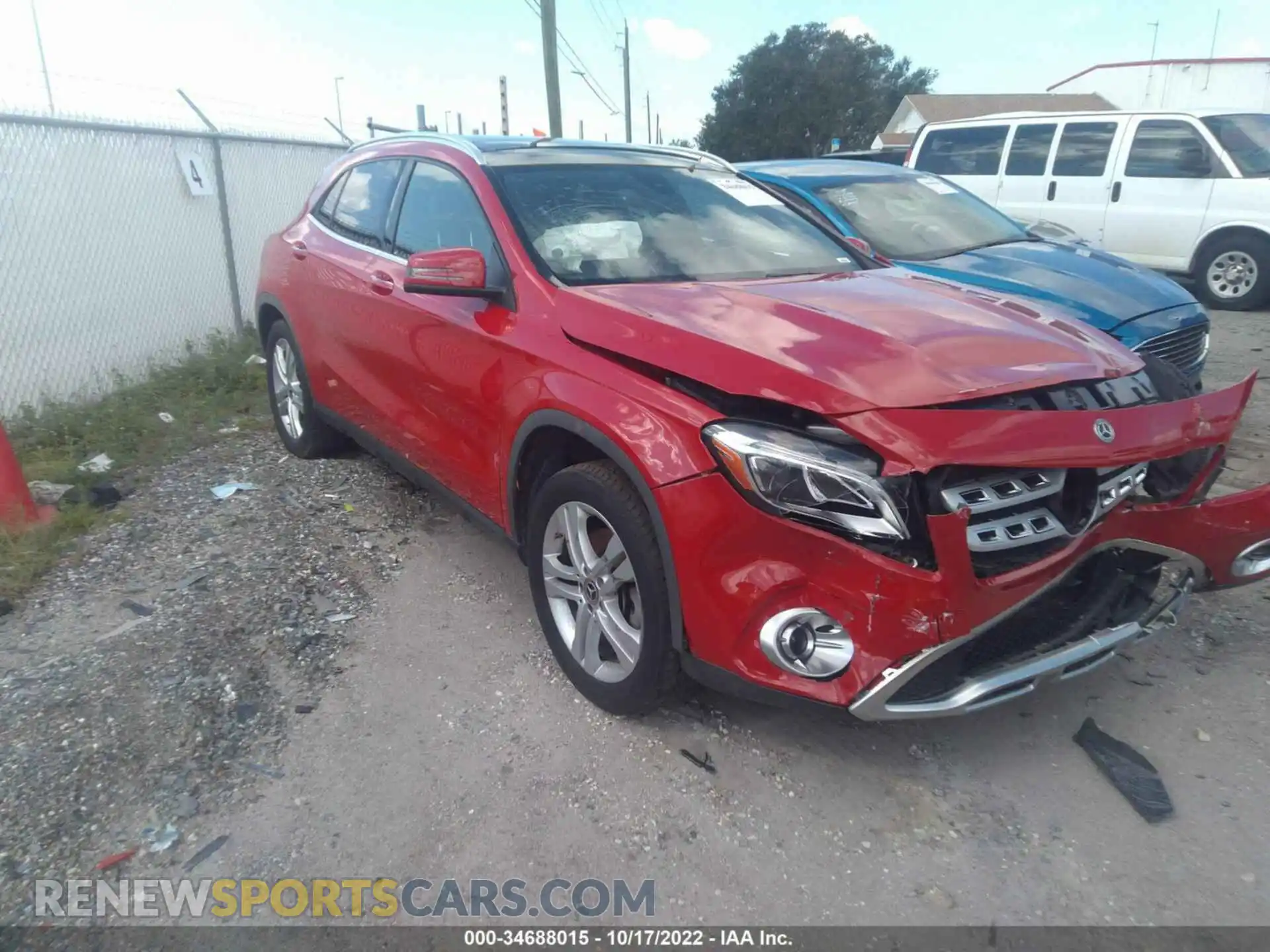 1 Фотография поврежденного автомобиля WDCTG4EB0KJ553717 MERCEDES-BENZ GLA 2019