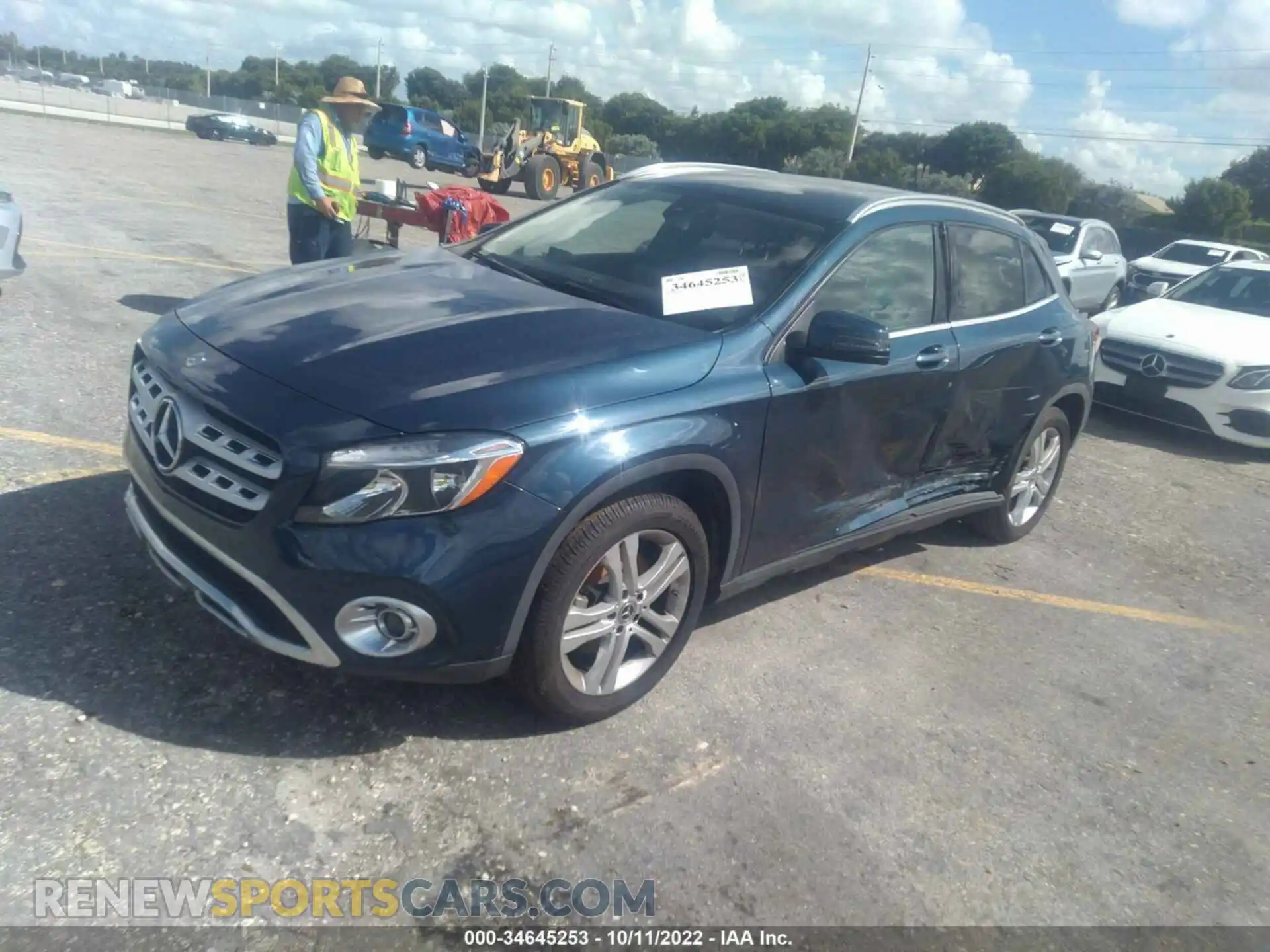 2 Photograph of a damaged car WDCTG4EB3LJ664263 MERCEDES-BENZ GLA 2020