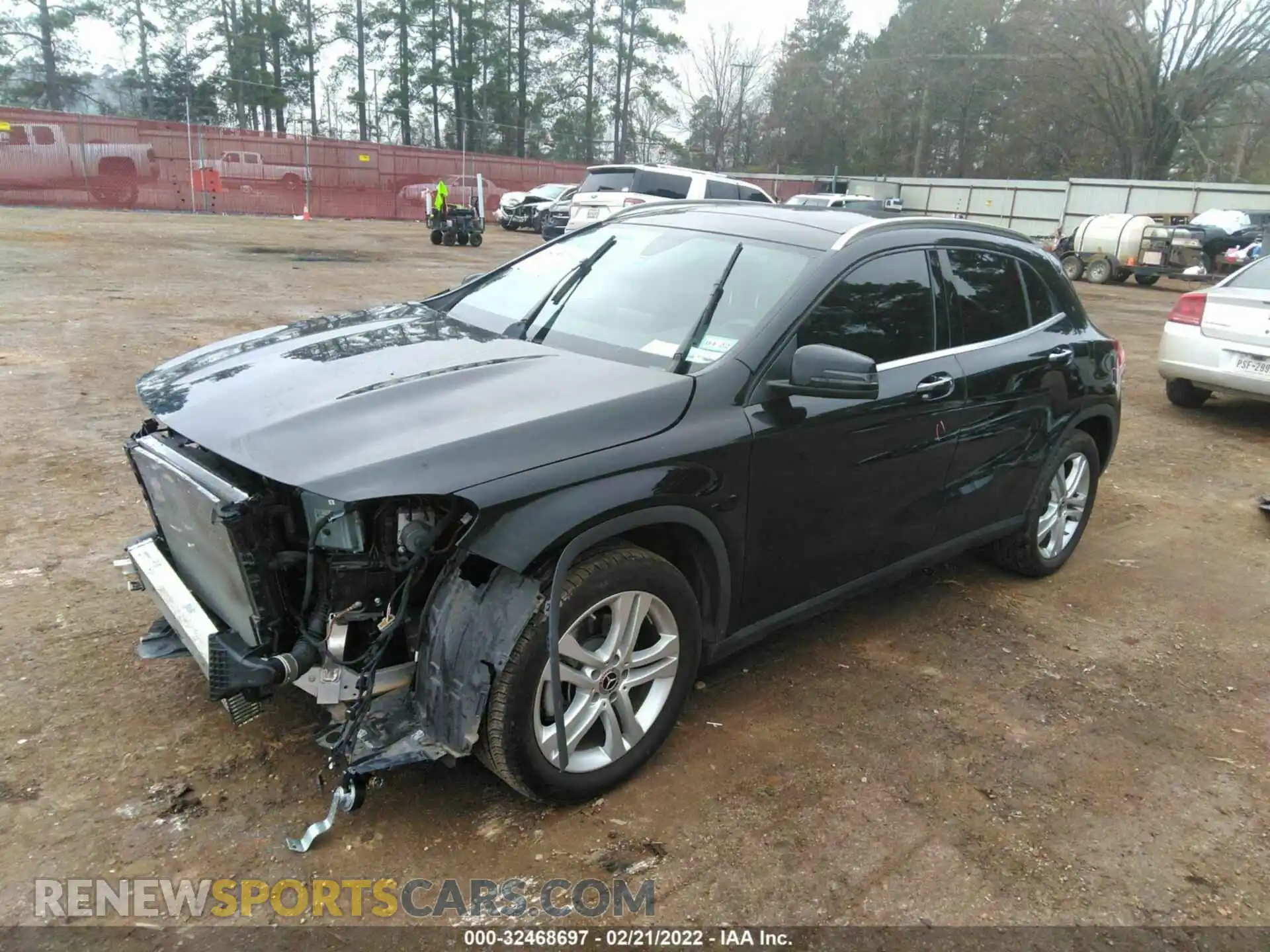 2 Photograph of a damaged car WDCTG4EB3LU023287 MERCEDES-BENZ GLA 2020