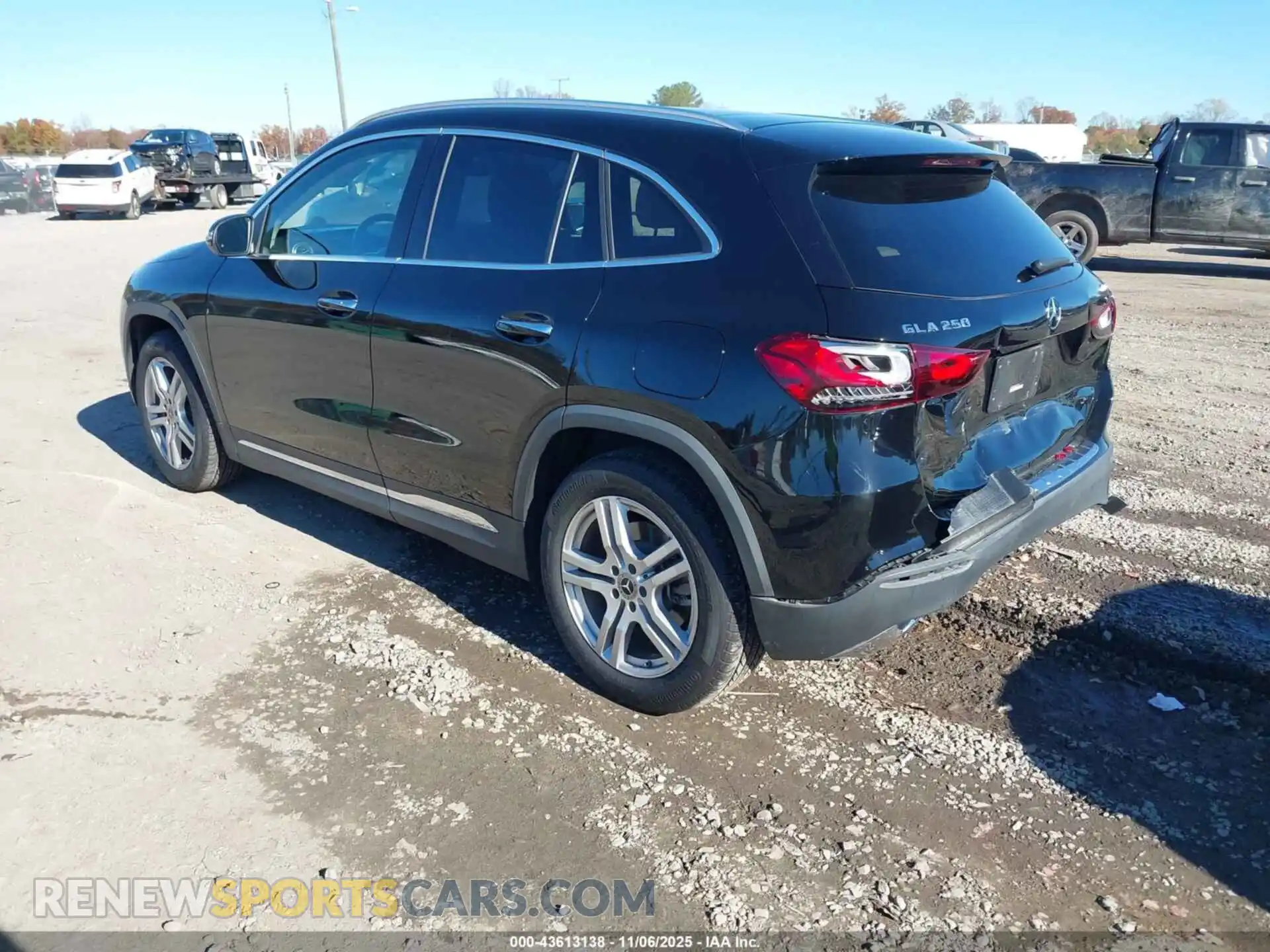 3 fotografías del automóvil dañado W1N4N4HB4MJ185159 MERCEDES-BENZ GLA 2021