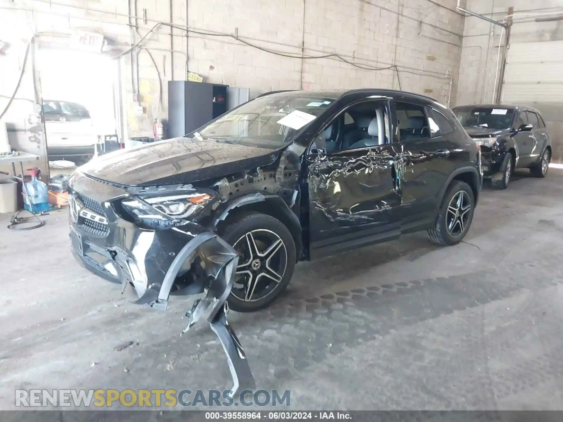 2 Photograph of a damaged car W1N4N4HB2MJ315357 MERCEDES-BENZ GLA 250 2021