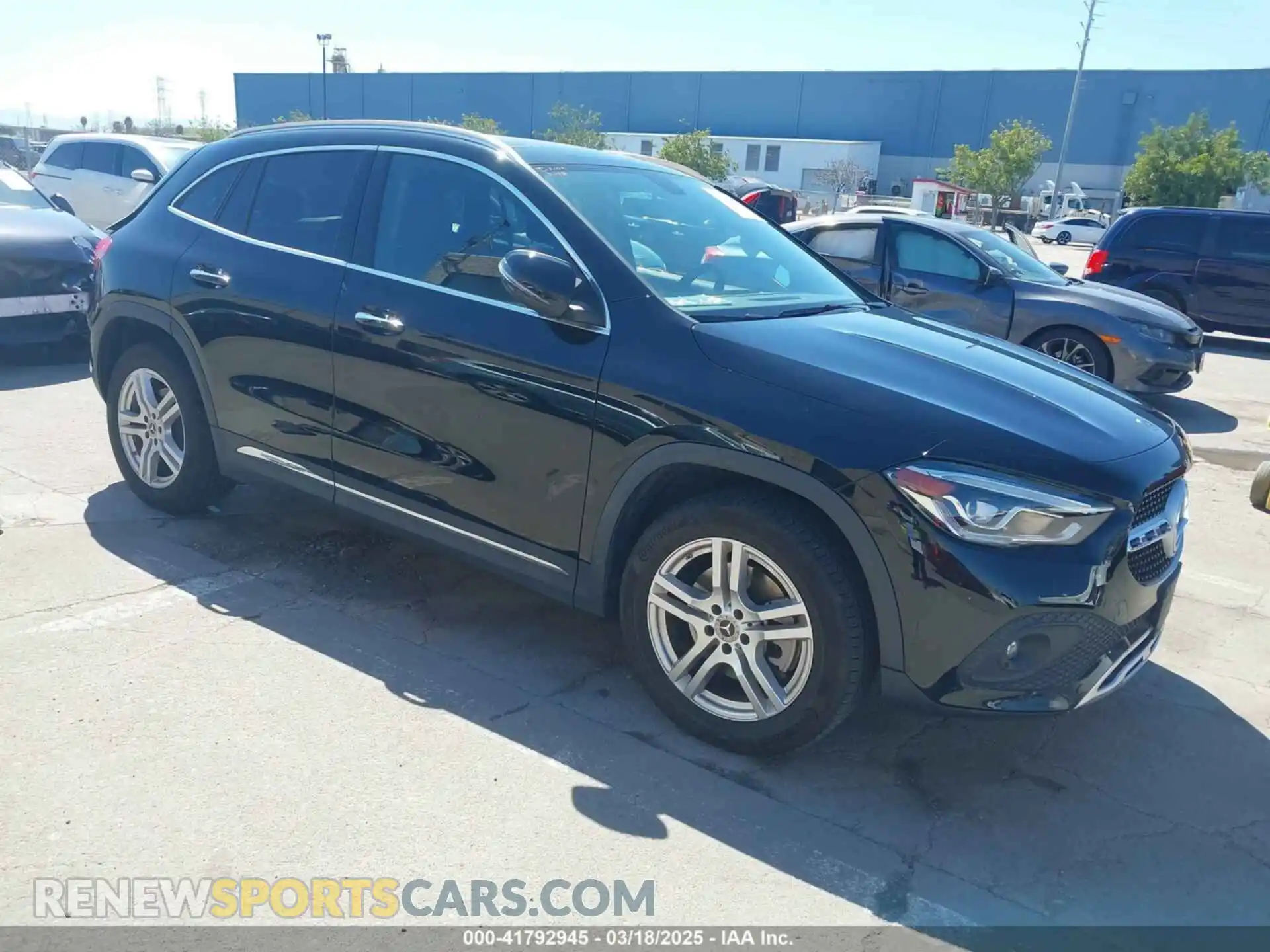 1 Photograph of a damaged car W1N4N4HB4MJ187414 MERCEDES-BENZ GLA 250 2021