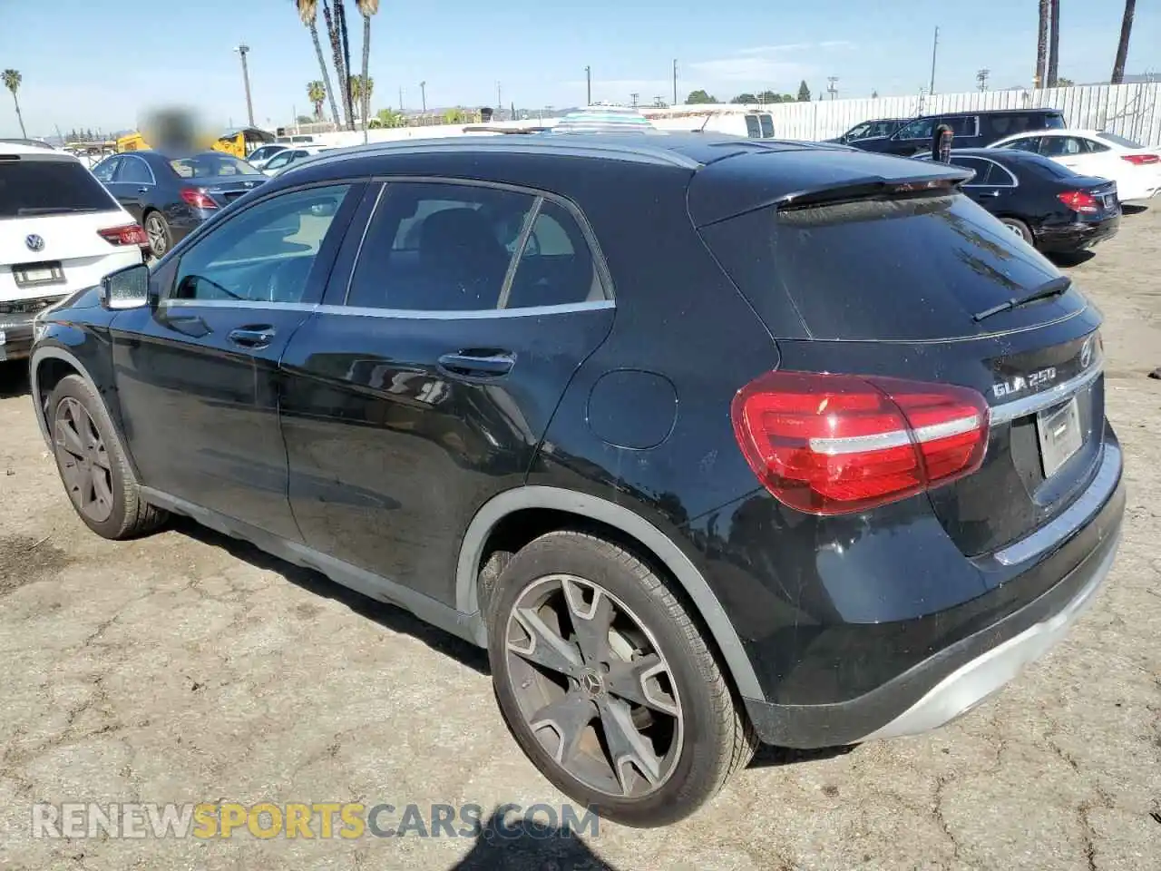 2 Фотография поврежденного автомобиля WDCTG4EB2KJ565349 MERCEDES-BENZ GLA-CLASS 2019