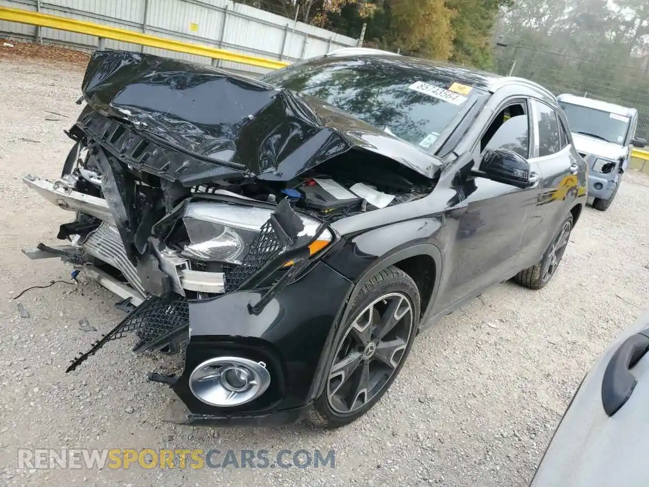 1 Photograph of a damaged car WDCTG4EB2KU011503 MERCEDES-BENZ GLA-CLASS 2019