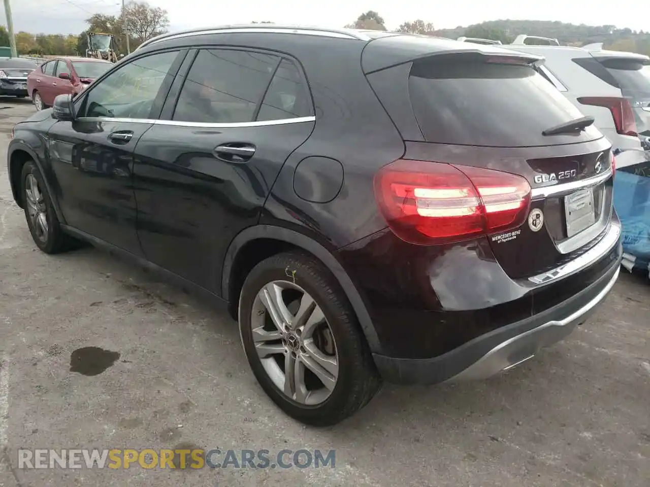 3 Photograph of a damaged car WDCTG4EB2KU019889 MERCEDES-BENZ GLA-CLASS 2019