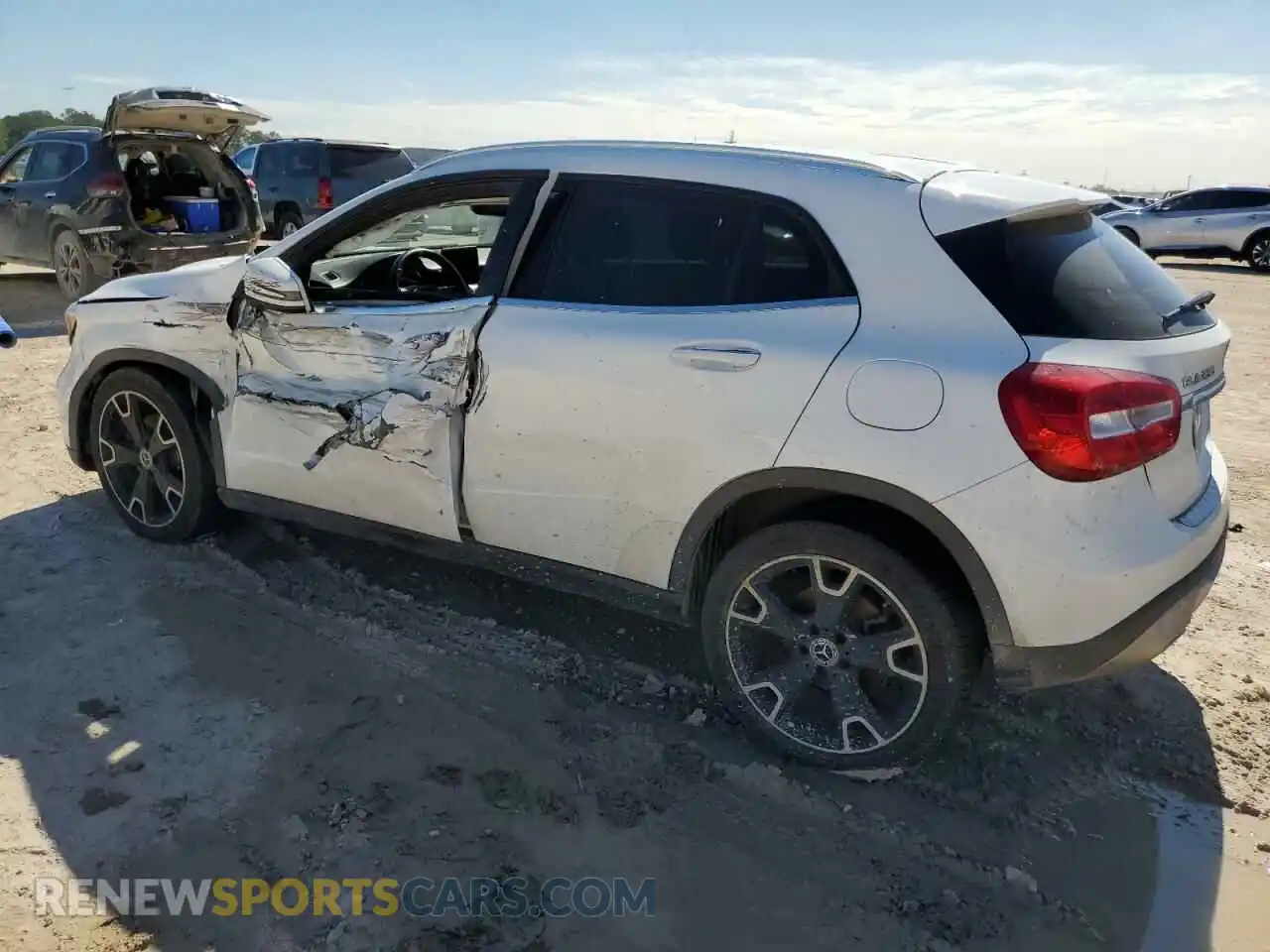 2 Photograph of a damaged car WDCTG4EB5KU005405 MERCEDES-BENZ GLA-CLASS 2019