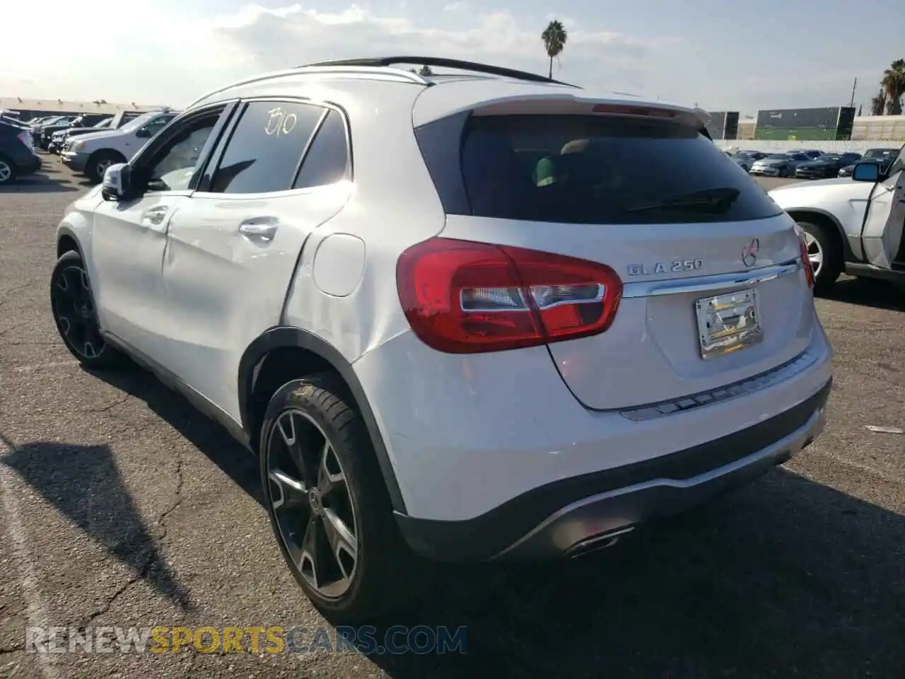 3 Photograph of a damaged car WDCTG4EB5KU009714 MERCEDES-BENZ GLA-CLASS 2019
