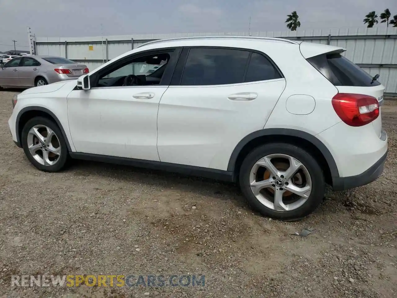 2 Photograph of a damaged car WDCTG4EB9KU010381 MERCEDES-BENZ GLA-CLASS 2019