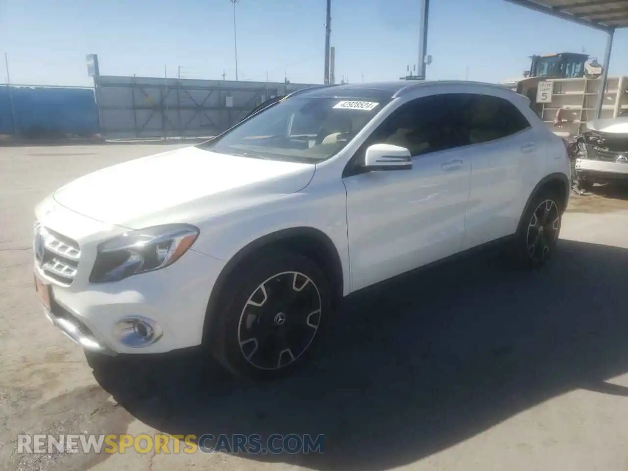 1 Photograph of a damaged car WDCTG4EB0LU028141 MERCEDES-BENZ GLA-CLASS 2020