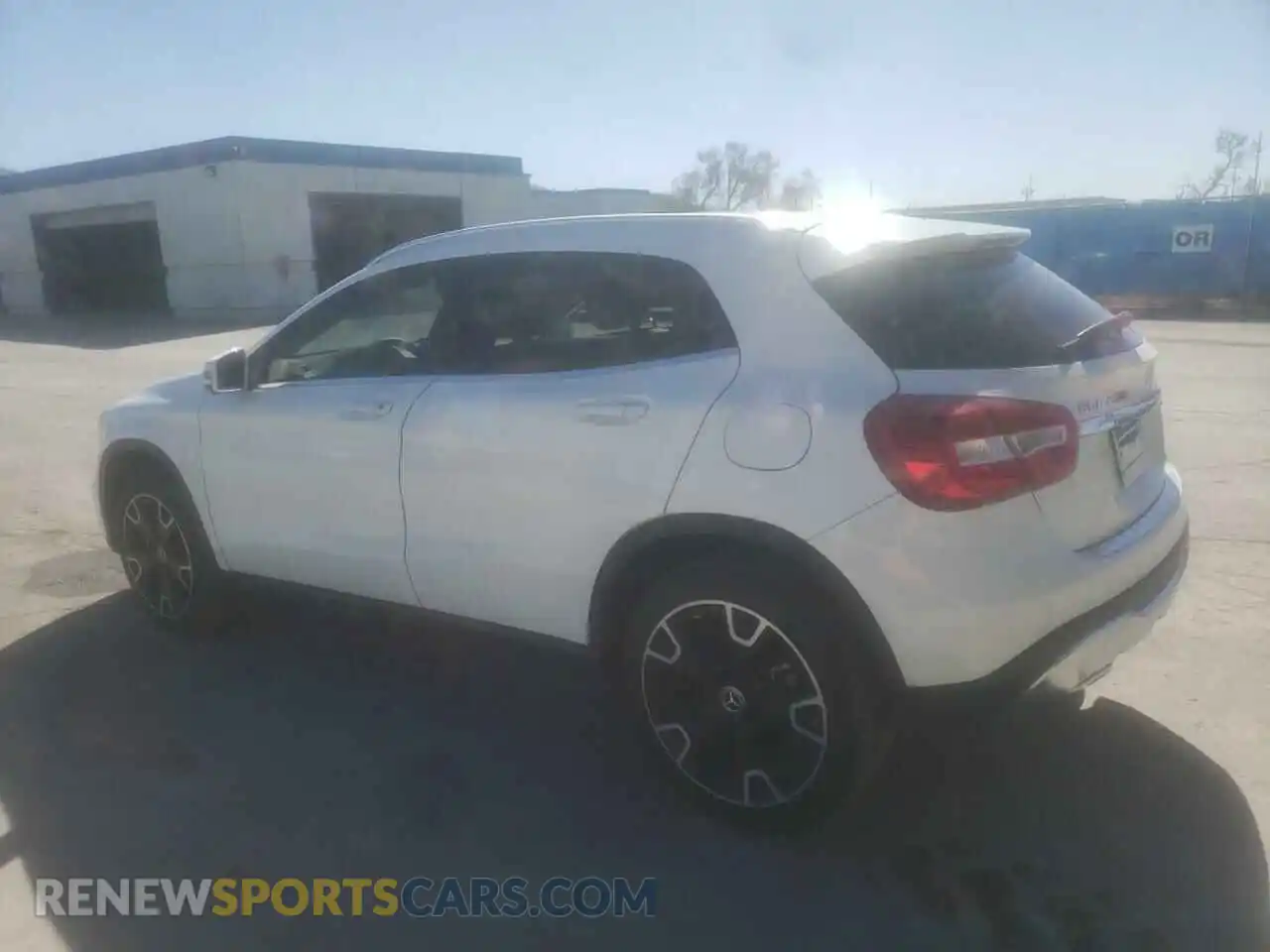 2 Photograph of a damaged car WDCTG4EB0LU028141 MERCEDES-BENZ GLA-CLASS 2020