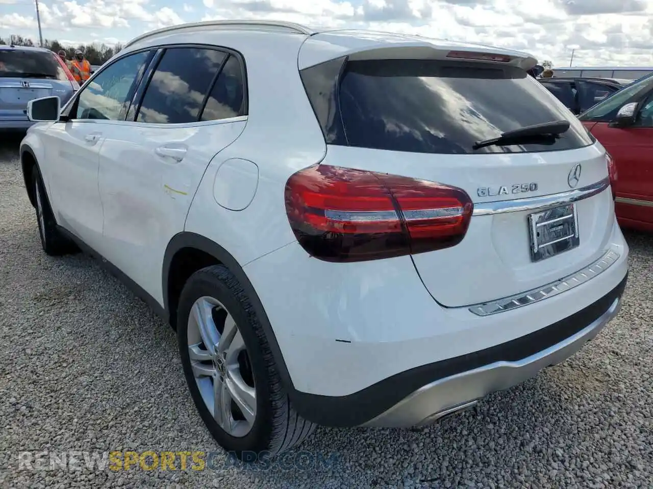 3 Photograph of a damaged car WDCTG4EB6LU025096 MERCEDES-BENZ GLA-CLASS 2020