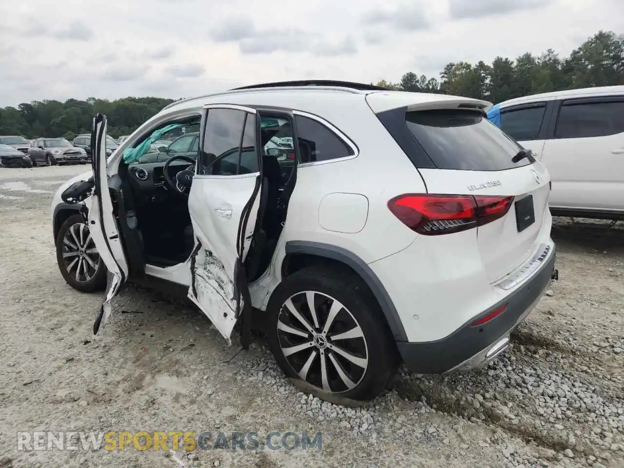 2 fotografías del automóvil dañado W1N4N4HB5MJ251444 MERCEDES-BENZ GLA-CLASS 2021